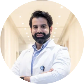 Dr. Rolando Medina